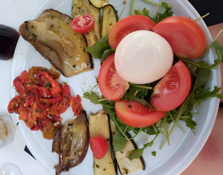 Burrata Mixed Salad La Ciotat